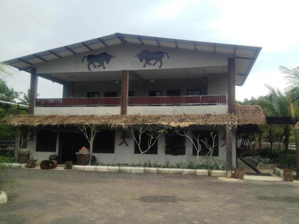 Hs Farm Waterpark Muar Exterior photo